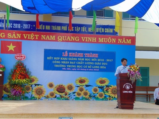  Một số hình ảnh lễ đón nhận giấy chứng nhận kiểm định chất lượng giáo dục năm học 2014-2015